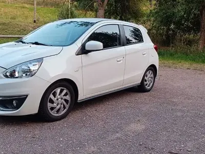 Gebraucht Mitsubishi Space Star Plus 71 PS (52 kW) 2016 Weiß Kleinwagen