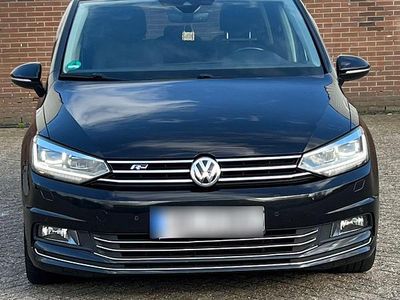 Usata VW Touran R-line 190 CV (139 kW) 2018 Nero Monovolume