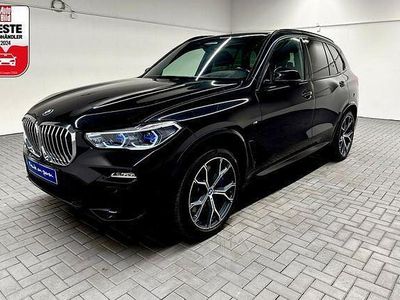 Schwarz (sapphireschwarzmet.) Gebraucht 2019 BMW X5 M Sport SUV | 49.480 € (Etwas zu teuer)