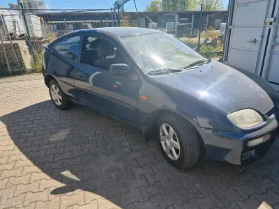Gebraucht Mazda 323F 90 PS (66 kW) 1997 Blau Coupé