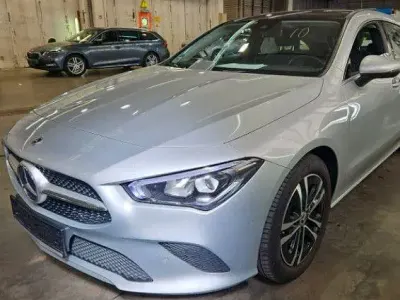 Gebraucht Mercedes CLA200 Business 150 PS (110 kW) 2023 Silber Kombi