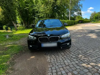 Gebraucht BMW 118 Sport Line 136 PS (100 kW) 2017 Schwarz Limousine