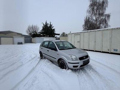 Gebraucht Ford Fusion 80 PS (58 kW) 2003 Silber Kleinwagen