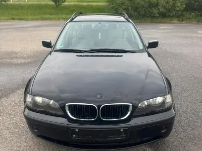 Używany BMW 320 150 KM (110 kW) 2003 Czarny Kombi