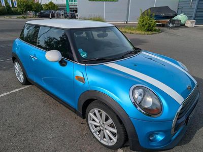 Begagnad Mini Cooper 136 HK (100 kW) 2016 Blå Halvkombi