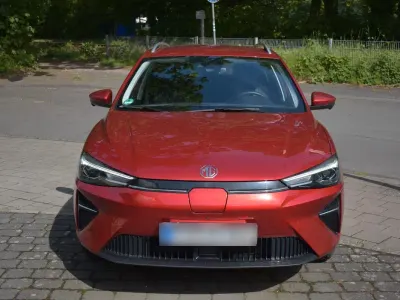 Usata MG MG5 EV Luxury 114 kW (156 CV) 2025 Rosso Station wagon
