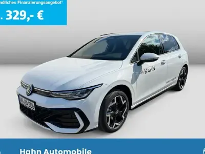 Usata VW Golf VIII R-line 150 CV (110 kW) 2025 Bianco Berlina