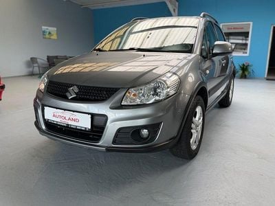 Gebraucht Suzuki SX4 Club 120 PS (88 kW) 2015 Grau SUV
