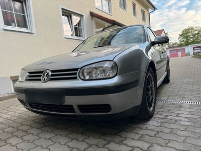 VW Golf IV