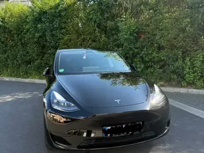 Gebraucht Tesla Model Y RWD 219 kW (299 PS) 2023 Schwarz SUV