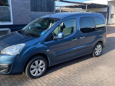 Gebraucht Citroën Berlingo SELECTION 120 PS (88 kW) 2018 Blau Van / Kleinbus