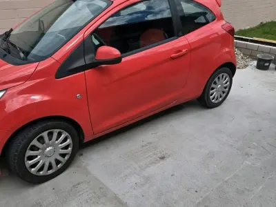 Gebraucht Ford Ka 69 PS (50 kW) 2009 Rot Kleinwagen