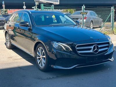 Mercedes E200