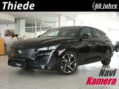 Gebraucht Peugeot 308 SW Allure 131 PS (96 kW) 2025 Schwarz perla nera Kombi