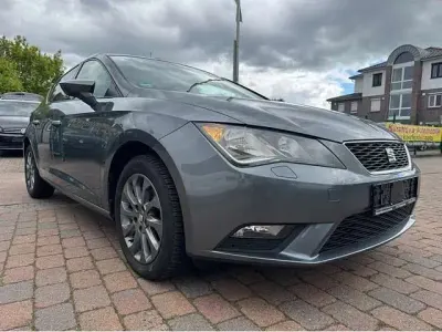 Gebraucht Seat Leon I-Tech 110 PS (80 kW) 2015 "pirineos" grau Kleinwagen