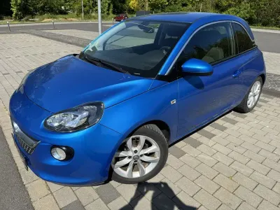 Usata Opel Adam 101 CV (74 kW) 2019 Blu Utilitaria