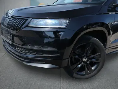 Gebraucht Skoda Karoq 150 PS (110 kW) 2021 Schwarz SUV