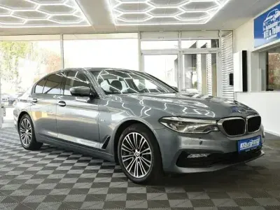 Second-hand BMW 530 Sport Line 265 CP (194 kW) 2018 Albastru Berlinǎ