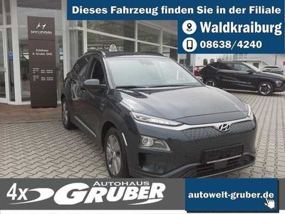 gebraucht Hyundai Kona EV Premium+Schiebedach+Leder+Headup+3phasig