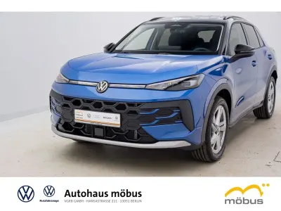 Gebraucht VW T-Roc Cabriolet Life 150 PS (110 kW) 2026 Blau SUV
