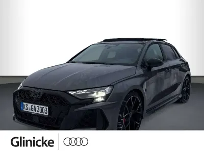 Gebraucht Audi RS3 Sport 400 PS (294 kW) 2026 Daytonagrau perleffekt Limousine