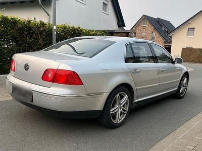 VW Phaeton