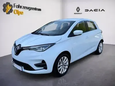 Używany Renault Zoe Evolution 50 kW (69 KM) 2022 Biały Hatchback