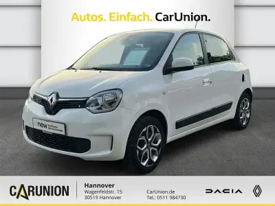 Gebraucht Renault Twingo Techno 60 kW (82 PS) 2022 Pyrénéesweiß Kleinwagen