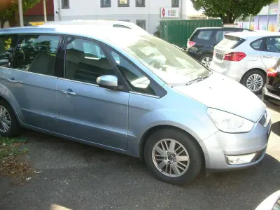 Gebraucht Ford Galaxy Ghia 131 PS (96 kW) 2006 Tonicblau Van / Kleinbus