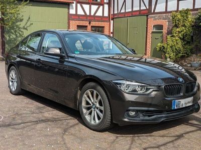 gebraucht BMW 320 i F30 Sportsitze 8fach bereift