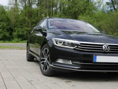Gebraucht VW Passat Highline 190 PS (139 kW) 2019 Schwarz Kombi