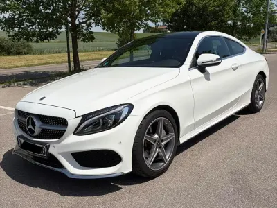 Używany Mercedes C200 AMG line 184 KM (135 kW) 2017 Biały Coupe