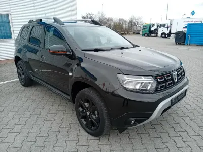 Gebraucht Dacia Duster Extreme 116 PS (85 kW) 2023 Schwarz SUV