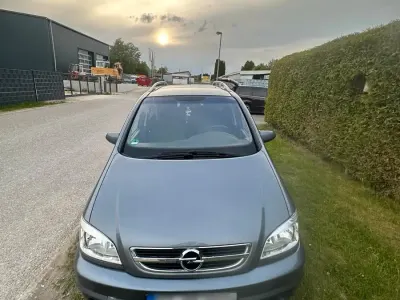 Gebraucht Opel Zafira 136 PS (100 kW) 2008 Grau Van / Kleinbus