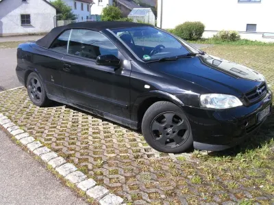 Używany Opel Astra Cabriolet 103 KM (75 kW) 2005 Kabriolet