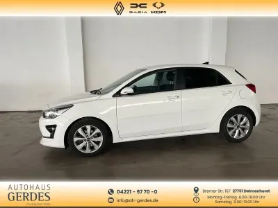 Gebraucht Kia Rio Vision 84 PS (61 kW) 2021 Weiß Limousine
