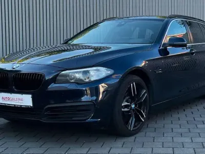 Używany BMW 530 Performance 258 KM (189 kW) 2013 Niebieski Kombi