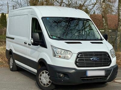 Gebraucht Ford Transit 131 PS (96 kW) 2017 Weiß Van / Kleinbus