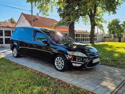 Gebraucht Ford Mondeo Titanium 163 PS (119 kW) 2012 Braun Limousine