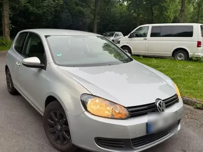 Gebraucht VW Golf VI Comfortline 80 PS (58 kW) 2009 Silber Kleinwagen