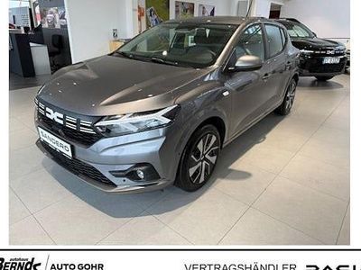 Neu Dacia Sandero Journey 122 PS (89 kW) 2026 Grau Limousine