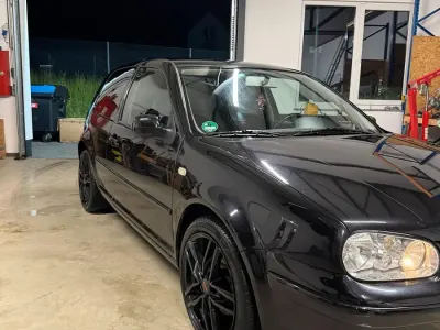 Gebraucht VW Golf 116 PS (85 kW) 2000 Schwarz Coupé