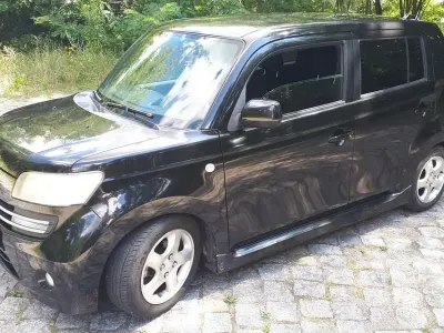 Gebraucht Daihatsu Materia 106 PS (77 kW) 2009 Schwarz Van / Kleinbus