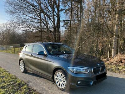 gebraucht BMW 118 i mit wenig km