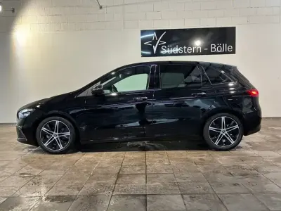 Usata Mercedes B200 163 CV (119 kW) 2026 Nero Monovolume