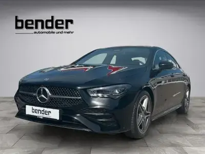 Gebraucht Mercedes CLA200 AMG line 163 PS (119 kW) 2023 Schwarz Limousine