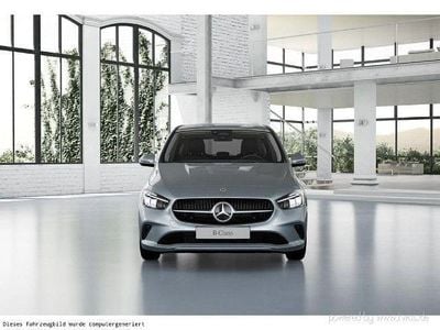 Gebraucht Mercedes B180 136 PS (100 kW) 2025 Metalliclack hightechsilber Van / Kleinbus