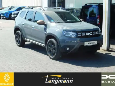 Gebraucht Dacia Duster Extreme 150 PS (110 kW) 2023 Grau SUV