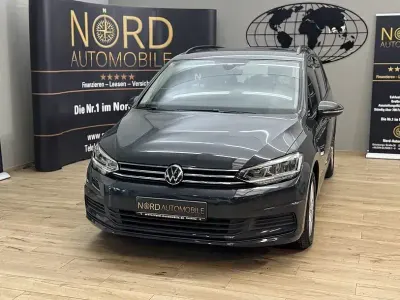 Usata VW Touran Comfortline 150 CV (110 kW) 2021 Grigio Monovolume
