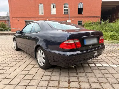 Gebraucht Mercedes CLK200 Avantgarde 163 PS (119 kW) 2000 Blau Coupé